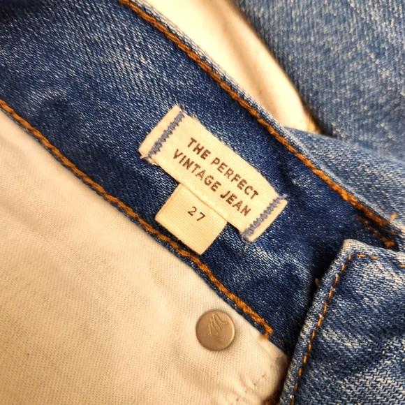 Madewell The Perfect Vintage Jean Size 27 Distressed Medium Wash Straight Leg - Picture 3 of 11